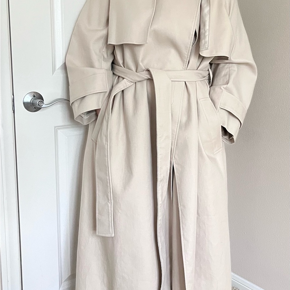 Banana Republic Classic Beige Trench Coat
